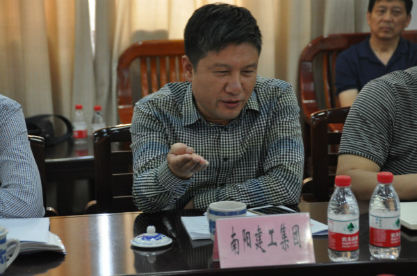 南陽建工集團(tuán)董明皓總經(jīng)理講話